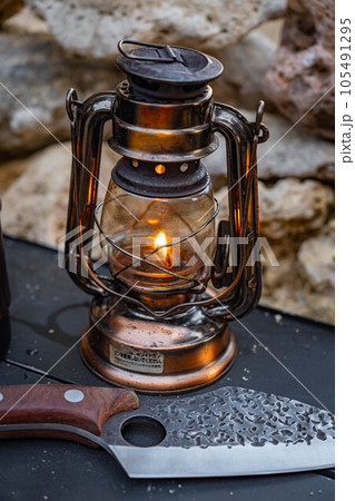 【ランタン 】キャンプギア ランタン 灯り アンティーク キャンプ用品 レトロな雰囲気の灯油ランタン ランタン|キャンプ