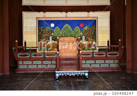 韓国旅行景福宮の玉座 韓国旅行景福宮の玉座 105498247