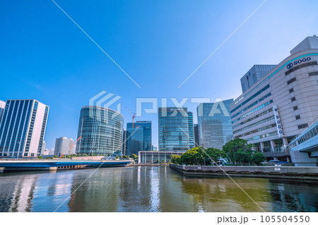 日本の横浜都市景観 真夏…炎暑、猛烈な暑さ…横浜駅東口のそごう横浜店などを望む=7月26日 日本の横浜都市景観 真夏…炎暑、猛烈な暑さ…横浜駅東口のそごう横浜店などを望む=7月26日 105504550