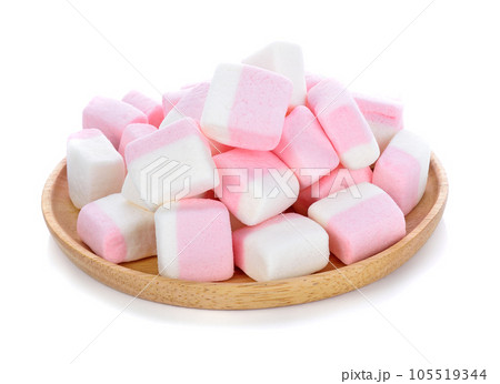 Marshmallows isolated on white background. Marshmallows isolated on white background. 105519344