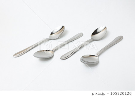 スプーン、食器、食事、ステンレス、食器具、日用品、キッチン、台所、シルバー、食べ物、料理、銀 スプーン、食器、食事、ステンレス、食器具、日用品、キッチン、台所、シルバー、食べ物、料理、銀 105520126