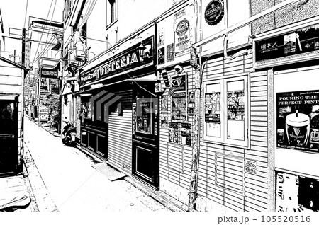 【京都白黒】昼の飲み屋街は夜の残り香が漂う異空間 105520516