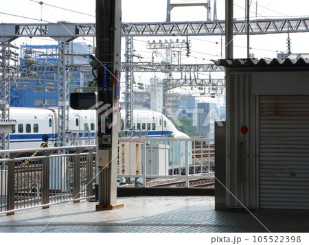 高速鉄道 レール 鉄道 105522398