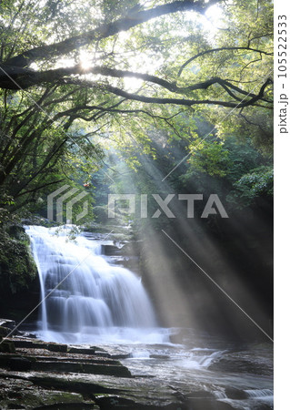 つがね落としの滝 105522533