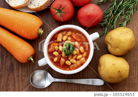 大豆とトマトの野菜スープ 105524653