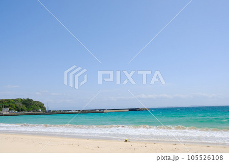 壱岐島の美しい浜辺の風景 壱岐島の美しい浜辺の風景 105526108