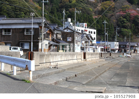 若狭　小川漁港　若狭小川　海釣り公園三方　福井県若狭町　常神三方線　若狭小川町　若狭湾　日本海　 105527908