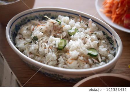 茗荷とジャコのまぜ寿司 茗荷とジャコのまぜ寿司 105528455