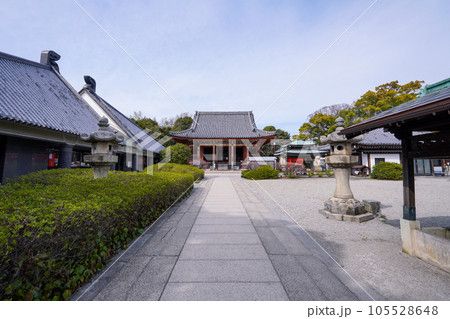 屋島寺本堂　四国霊場第84番札所「屋島寺」 105528648