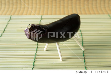 精霊牛　ナスで作った精霊牛　精霊棚　盆棚　お飾り 105531601