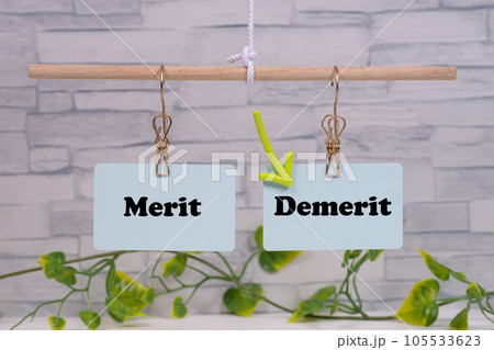 天秤と矢印とmeritとdemerit 天秤と矢印とmeritとdemerit 105533623