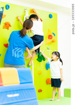 幼児医向けボルダリング教室 幼児医向けボルダリング教室 105533995