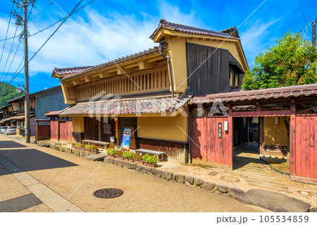 福井県　南越前町　今庄宿の町並み 105534859