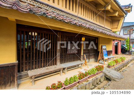 福井県　南越前町　今庄宿の町並み 105534890