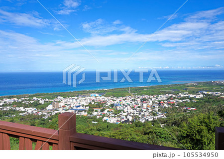 【台湾 台東県】金針山･佳崙景観台から見る太麻里の町 105534950