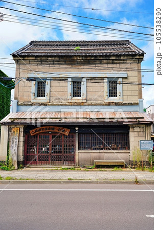 旧梅屋商店（現 小樽硝子屋本舗〜和蔵〜）の景観 105538290