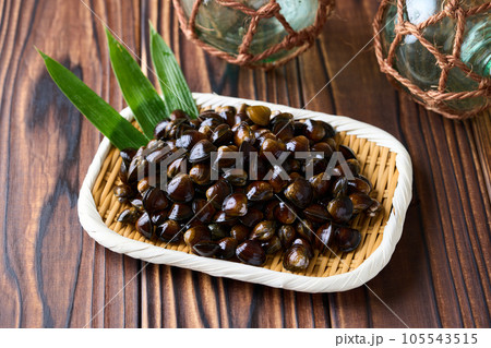 ざるに盛ったしじみ 500g 島根県産 ざるに盛ったしじみ 500g 島根県産 105543515