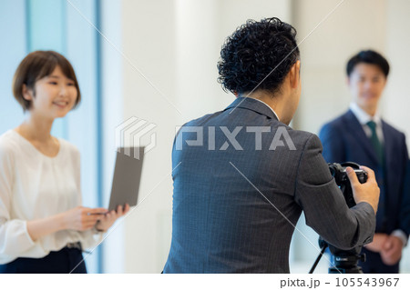 撮影 制作現場 会社案内 求人広告 撮影 制作現場 会社案内 求人広告 105543967