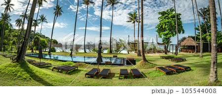 View of Haad Tien Beach resort in shark bay, koh Tao, Thailand View of Haad Tien Beach resort in shark bay, koh Tao, Thailand 105544008