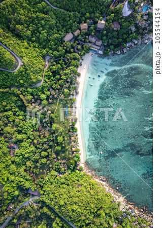 Aerial view of Haad Tien Beach in shark bay, koh Tao, Thailand Aerial view of Haad Tien Beach in shark bay, koh Tao, Thailand 105544154