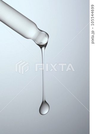 Pipette with serum, gel, oil or other cosmetic product. 105544699