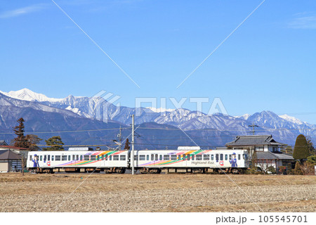 冬の松本電鉄上高地線 冬の松本電鉄上高地線 105545701