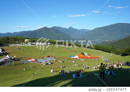 【台湾 台東県】バルーンフェスタ開催中の鹿野高台 105547477