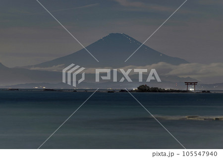 葉山町からの富士山【神奈川県逗子市】夜景 葉山町からの富士山【神奈川県逗子市】夜景 105547940
