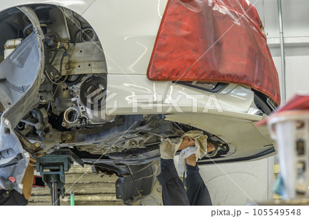自動車の修理――足回り 105549548