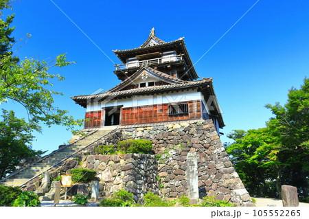 【福井県】快晴の丸岡城(現存12天守) 【福井県】快晴の丸岡城(現存12天守) 105552265