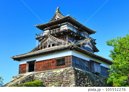 【福井県】快晴の丸岡城（現存12天守） 105552276