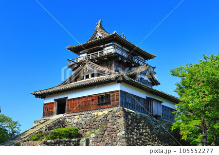 【福井県】快晴の丸岡城（現存12天守） 105552277