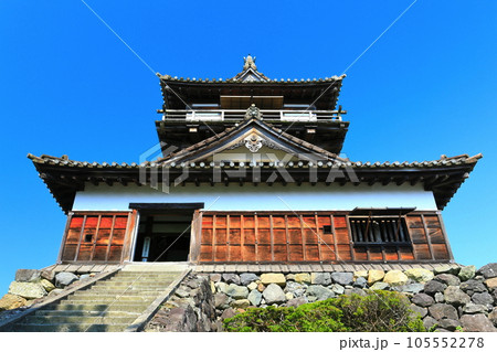 【福井県】快晴の丸岡城(現存12天守) 【福井県】快晴の丸岡城(現存12天守) 105552278