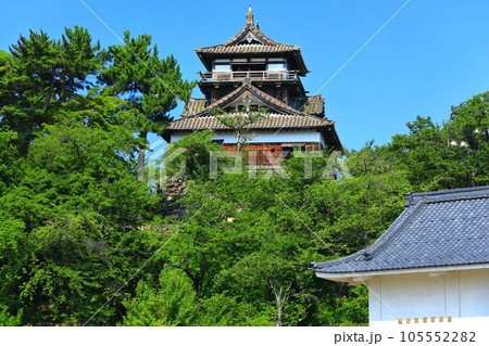 【福井県】快晴の丸岡城（現存12天守） 105552282