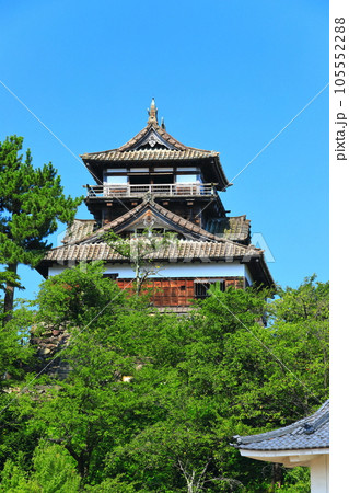 【福井県】快晴の丸岡城（現存12天守） 105552288