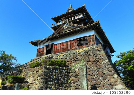 【福井県】快晴の丸岡城（現存12天守） 105552290