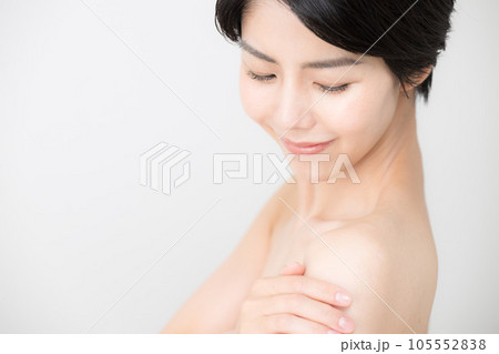 肩こりなどの美しいイメージ 105552838
