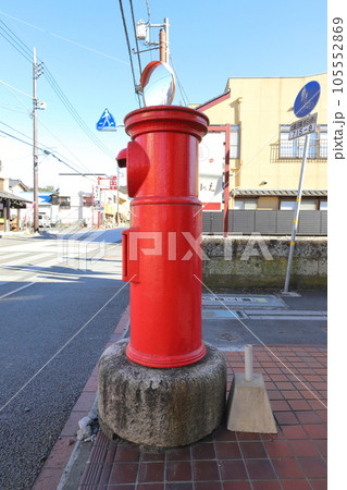 茨城　笠間　丸ポストのある風景（漢方薬局neut前） 105552869