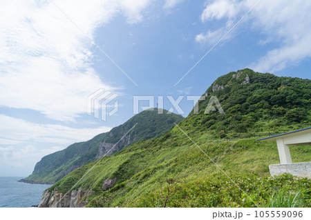 立待岬から見た鞍掛山（函館山） 105559096