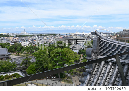 岸和田城の天守からの眺望（大阪湾方面） 105560086