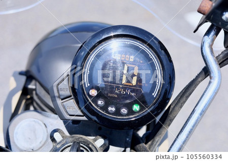 バイクのメーター バイクのメーター 105560334