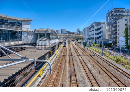 横浜市の都市風景 西横浜駅 横浜市の都市風景 西横浜駅 105560875