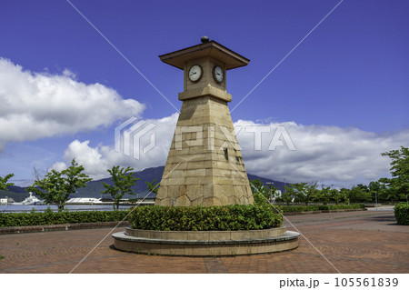 敦賀　金ヶ崎緑地の時計台　福井県敦賀市 105561839