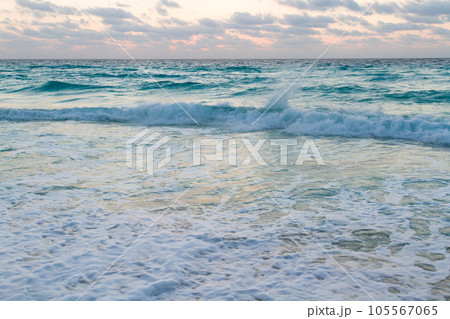 Sunrise over the beach on Caribbean Sea. 105567065