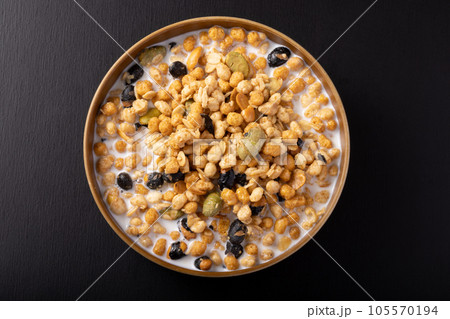 大豆のグラノーラ 105570194