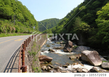 石霞渓（鳥取県日野郡日野町） 105572059