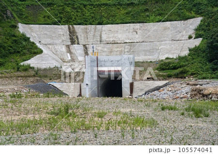 鳥海ダム 仮排水トンネル 鳥海ダム 仮排水トンネル 105574041