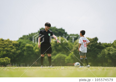 soccer 105574579