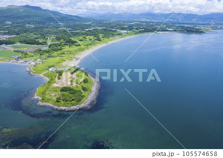 北海道 アルトリ岬を空撮 105574658