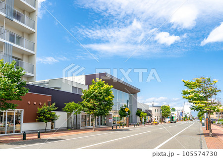 富良野駅前 東5条通 幸町 富良野駅前 東5条通 幸町 105574730